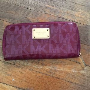 MK wallet